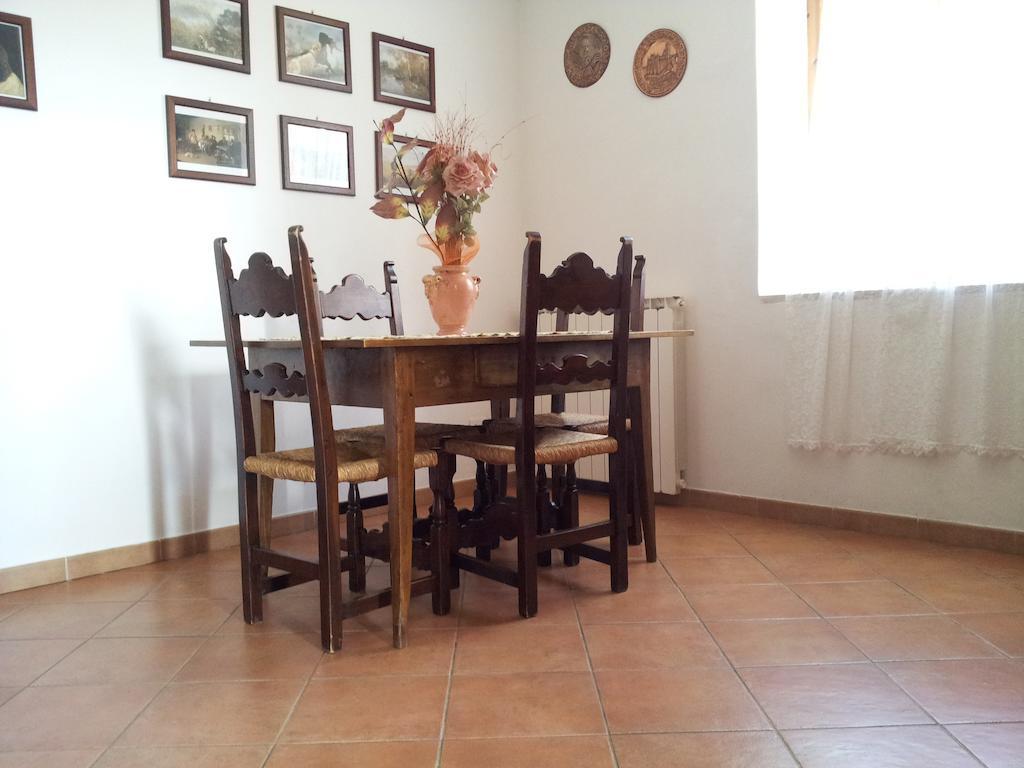 Casa Guaitoli Villa Terme di Petriolo Rum bild
